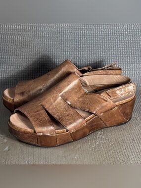 Antelope Three Band Wedge Sandals Women’s Size 9 US 40 EU